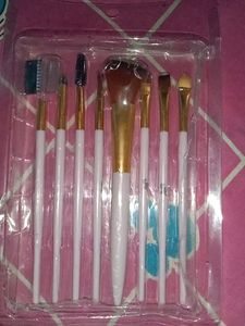 Makeup Brushes