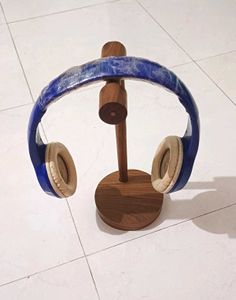 🆕️ Wooden Headphone Stand