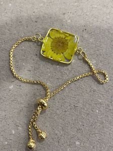 Handmade Sunflower Resin Adjustable Bracelet