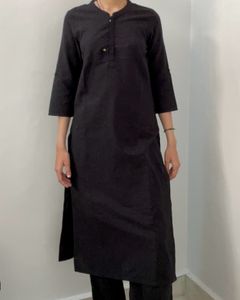 Aurelia Solid Black Kurta Size S