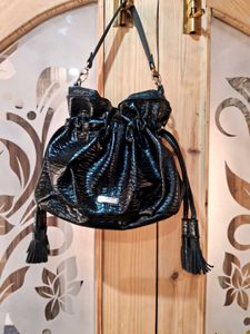 Pelle Borsa Vintage Leather Potli Bag
