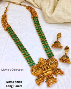 Elegant Green & Gold Necklace Set