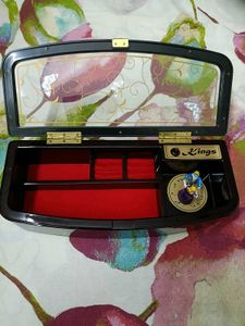 Romantic Dancing Couple Musical Jewelry Box