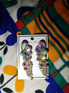 Beutiful Shiny Earings For Wedding, Party Wear