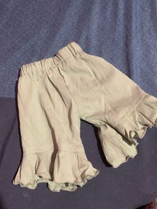 Ruffled Green Shorts