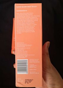 Foxtale Super Glow Face Wash