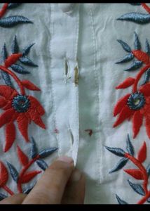 Embroidered Floral Kurta Set