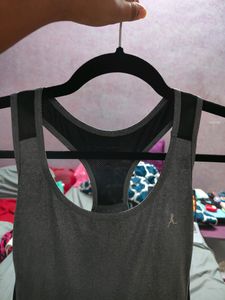 Max Activewear Sleeveless Top