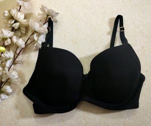 *PRICE DROP 200*  Clovia padded underwire Bra
