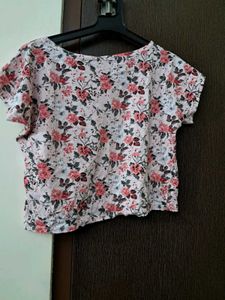 Floral Printed Crop Top