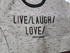 Sweat Shirt