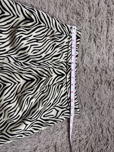 H&amp;M Zebra Print Mini Skirt