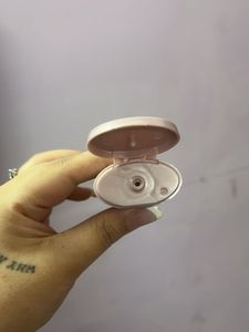 Lakme Lumi Lit Cream Highlighter Moisturizer