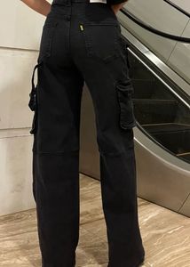 So Black Pocket Details High Waist Cargo Jeans