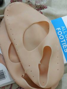 Silicone shoe for soft foot