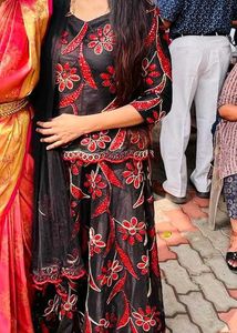 Elegant Black & Red Floral Salwar Kameez