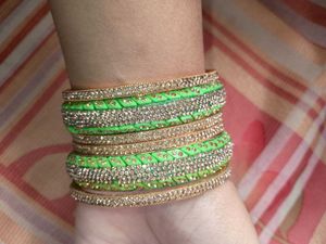 Green &amp; Gold Bangle Set