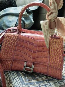 Hand Purse Newly For Sell