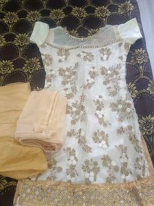 Embroidered Kurta Set