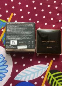 Manish Malhotra MyGlamm Compact