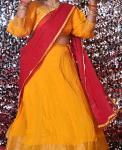 Aakarshna Handmade Crepe Lehenga set| Yellow &amp; Pin