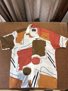 ROAR FOX Abstract Print Shirt - Size M