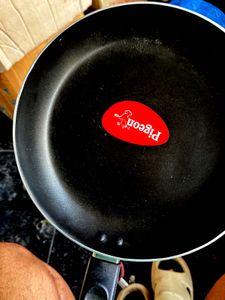 Red Peigon With Handle Frypan Unused
