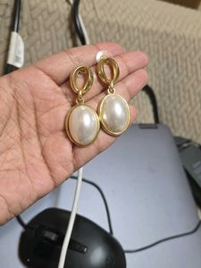 Gold Pearl Earrings