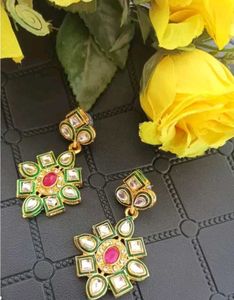 Kundan Jewellery Set For Girls And Women