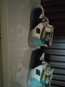 Kids Fashion Sneakers