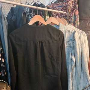 Black V-Neck Long Sleeve Blouse