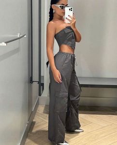 Icon Solid Babdana Tube Top &amp; Cargo Pant
