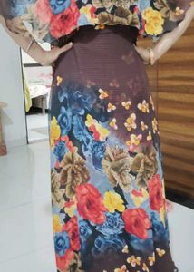 Beautiful Ponchu Style Long Gown 🤗