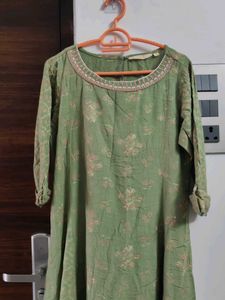 Green Embroidered Kurta