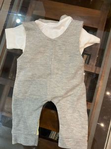 2 Beautiful Dress For Kids