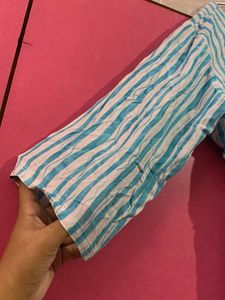 Striped Women&#39;s Kurta