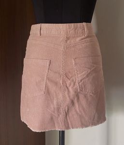 Pink Suede Skirt Pull&amp;Bear (International Brand)