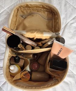 Akiiko Vanity Travel Case😍