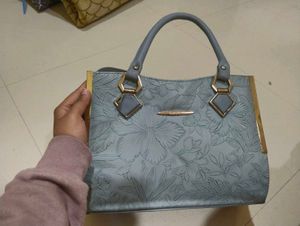 Elegant Floral Handbag