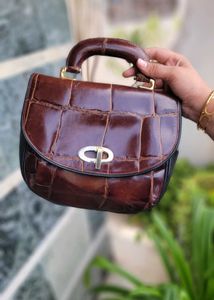 Luxury Mystry Handbag 👜 (Any One)