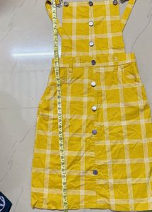 yellow cute midi dungaree 💕🦋