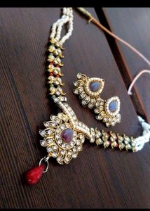 Necklace &amp;earring Set