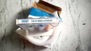 NEO- BREATHER