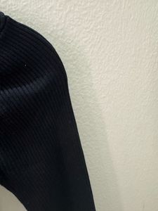 Black Cropped Cardigan