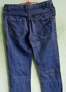 Casual Trendy Blue Jeans - Everyday Essentials