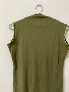BODYCON OLIVE TOP