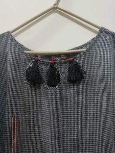Black And Grey Kurti With Pants XL Size