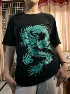 Oversized Graphic Tee