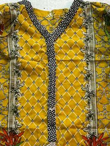 Stitched 3 Piece Pakistani Suit