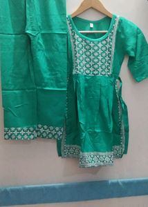 Beautiful Naira Cut Suit For Girls